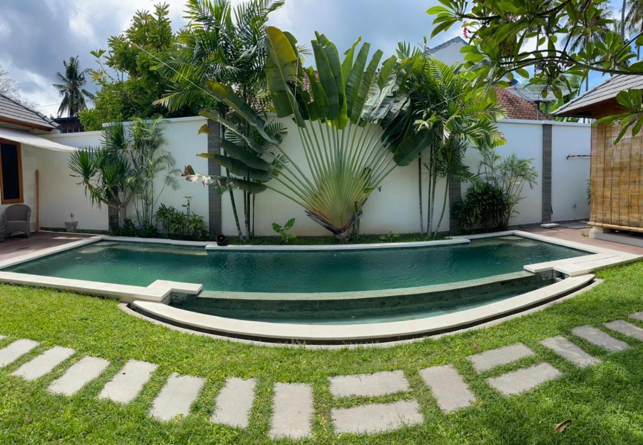 Villa Casa Shanti Deluxe 러비나 외부 사진