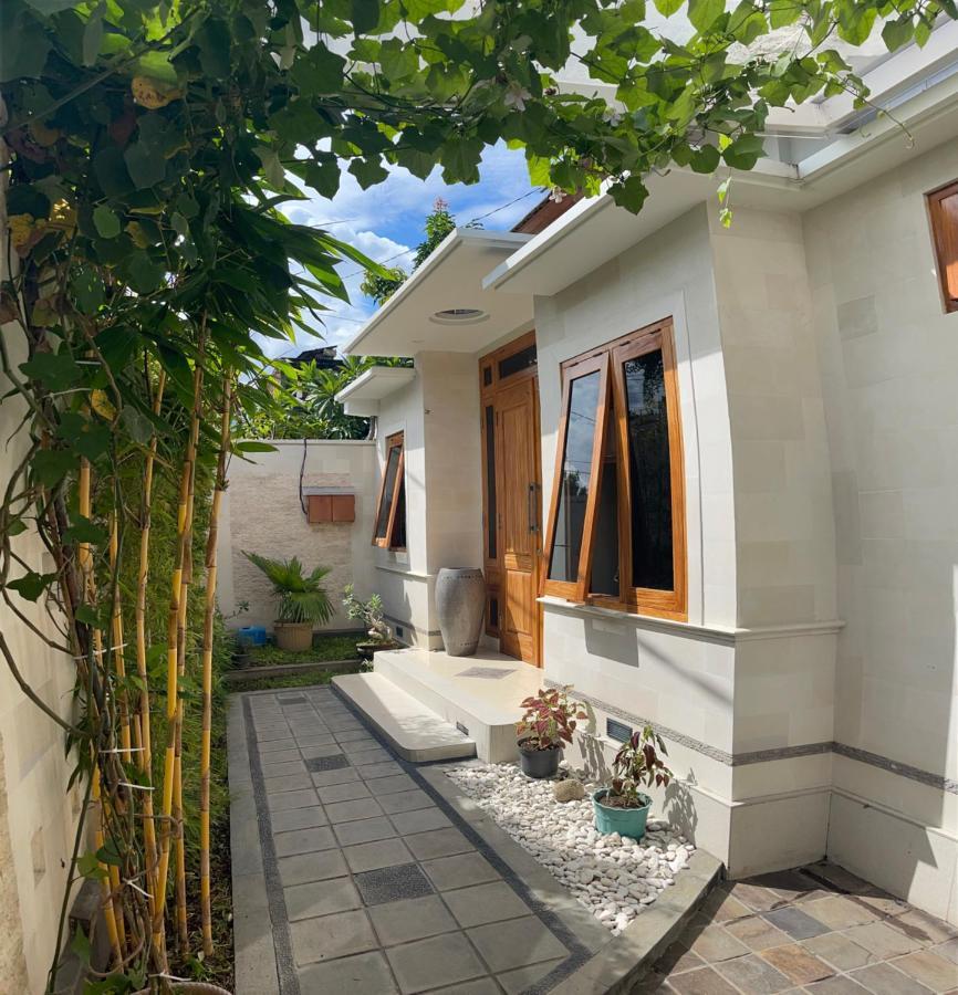 Villa Casa Shanti Deluxe 러비나 외부 사진